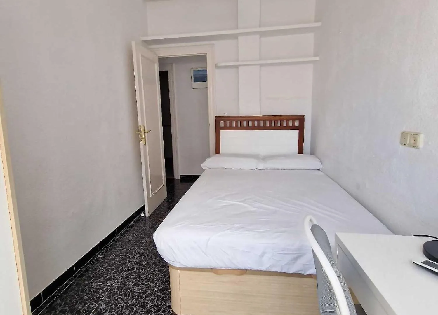 3 Rooms Con Parking Especerias Malaga